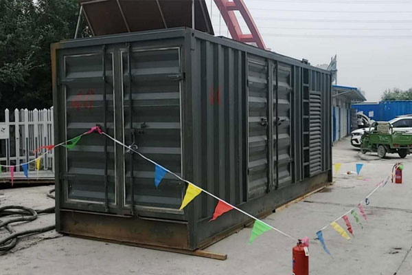 项城发电机租赁空气滤清器多久更换一次？