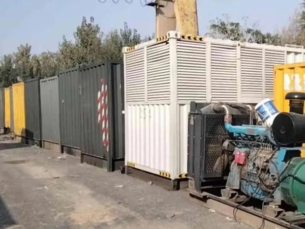 项城200KW柴油发电机机组每小时油耗是多少？